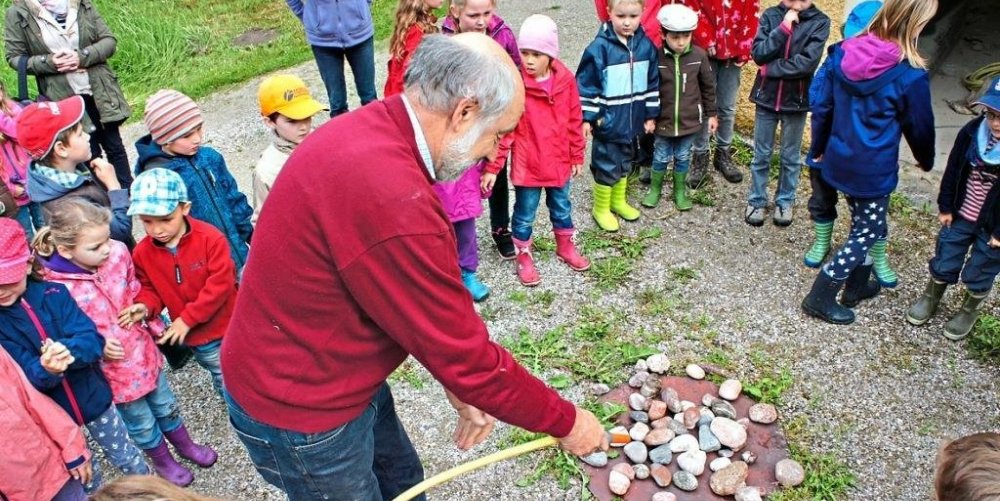 Sonst gehrt das Kinderferienprogramm fest zum Kalender der Raitenhaslacher Gartler, heuer musste es ausfallen. −F.: Heidi Hopfgartner