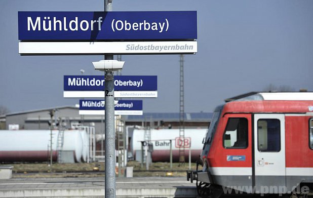 Von Mühldorf aus reicht das SOB-Netz bis München, Landshut, Passau, Rosenheim und Salzburg. Innerhalb dieses Radius können Nutzer des Südostbayern-Tickets einen Tag lang beliebig viel Zug fahren. − Foto: Kleiner