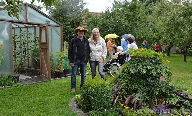 Viele Ideen für die Gartengestaltung gab es bei den Rabenseifners in Neuötting. − Foto: Lambach